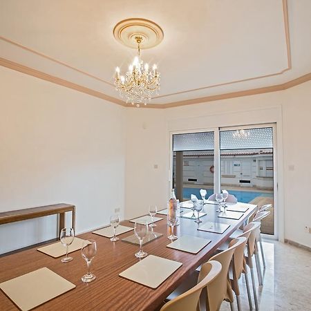 Papas Family Villa Paralimni Exterior foto